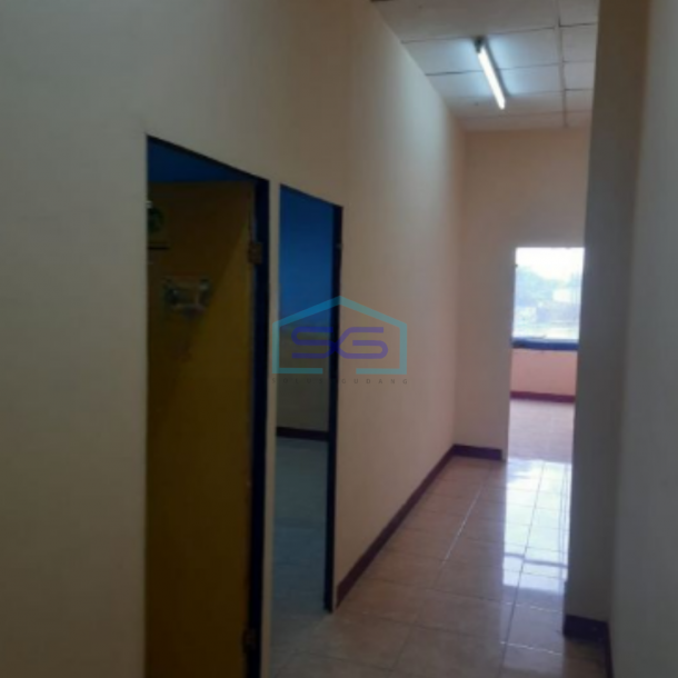 Disewakan Ruko 3 Lantai di Babakan Bogor Luas Bangunan 220m2-2