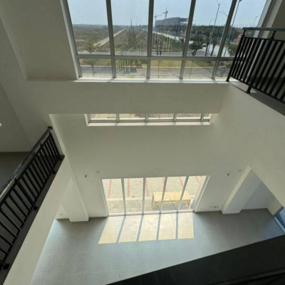 Disewakan Ruko Siap Pakai Marina Bay The Loft PIK2 HOEK Jakarta Utara