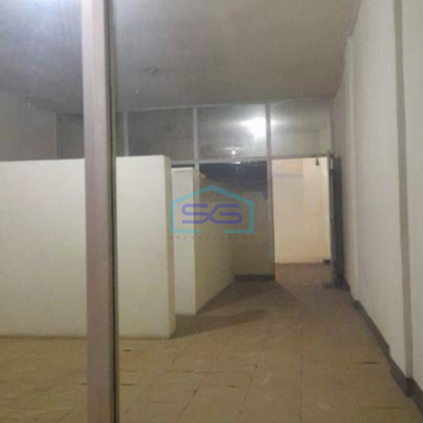 Disewakan Ruko 3 lantai Di Roxy Jakarta Pusat Pinggir Jalan lokasi strategis-3