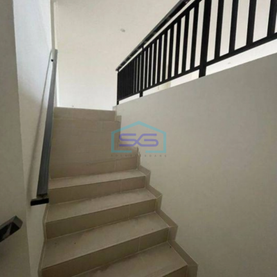 Disewakan Segera Ruko Soho Ebony Island PIK Kosong Jakarta Utara Jalan Utama-2