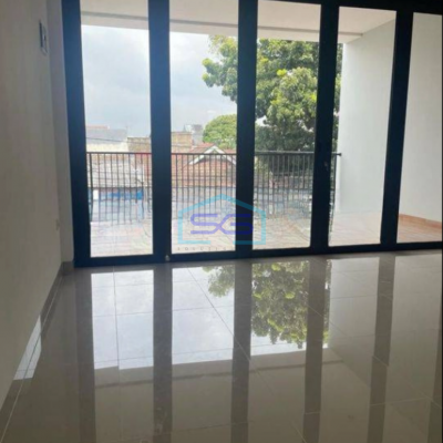 Dijual Ruko 3 Lantai Area BSD Tangerang Selatan Bangunan Baru