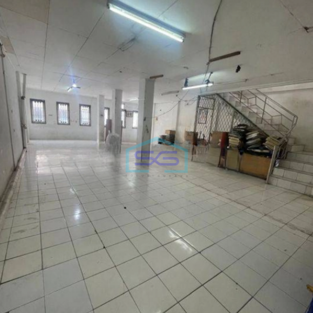 Dijual Ruko Gandeng 4 Lantai Di Area Citra 7 Jakarta Barat Jalan Besar SHM-1