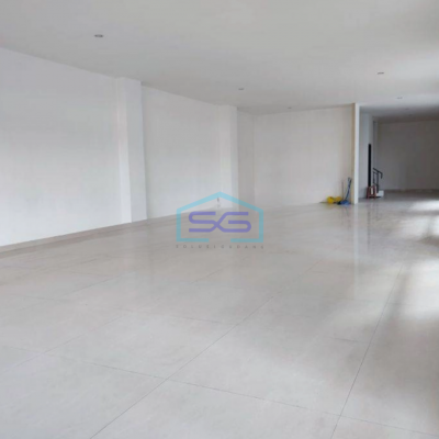 Dijual Ruko Elang Laut PIK Jakarta Utara 5 Lantai Ada Hall Dan Lift Hadap Jalan