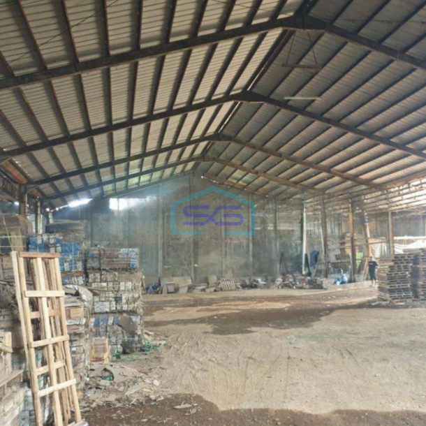 Dijual Gudang Siap Pakai Di Jalan Raya Narogong Bekasi Lokasi Strategis-1