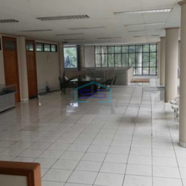 Dijual Gedung Kantor Siap Pakai Di Grogol Jakarta Barat Lokasi Strategis Area Komersil LB 1055m2-4