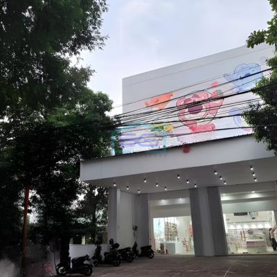 Dijual Ruang Usaha Lokasi Strategis Siap Pakai di Pinggir Jalan Jendral Sudirman Pati Jawa Tengah LT 1250m2