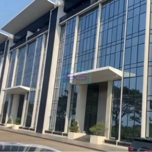 Dijual Gedung Kantor di Teluk Naga Tangerang LB 1728m2-1