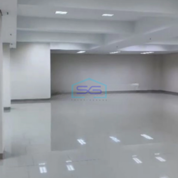 Dijual Gedung Kantor di Teluk Naga Tangerang LB 1728m2-3