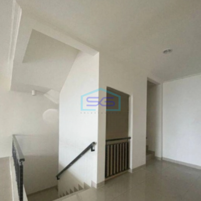 Dijual Ruko Bangunan 3 Lantai Strategis di PIK Jakarta Utara LB 360m2