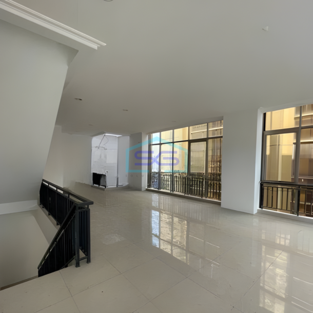 Dijual Ruko Posisi Strategis di Pantai Indah Kapuk Jakarta Utara LB 280m2-2