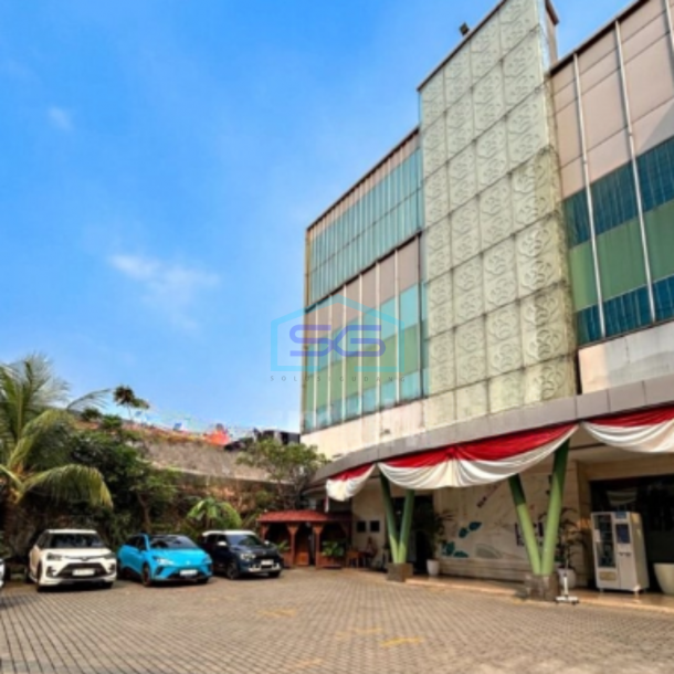 Dijual Gedung Kantor Strategis Siap Pakai di Menteng Jakarta Pusat LT 1718m2-1