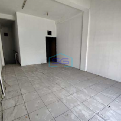 Disewakan Ruko di Tanjung Duren Jakarta Barat Bangunan 3 Lantai LB 220m2