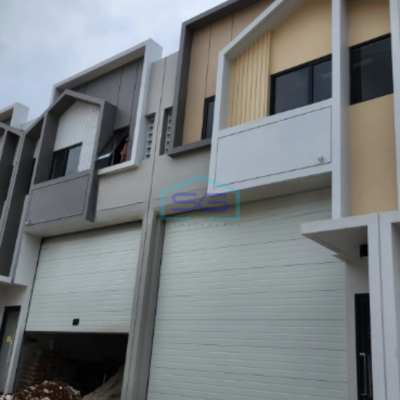 Dijual Gudang Baru Di Taman Tekno BSD Tangerang Siap Huni LT 132m2