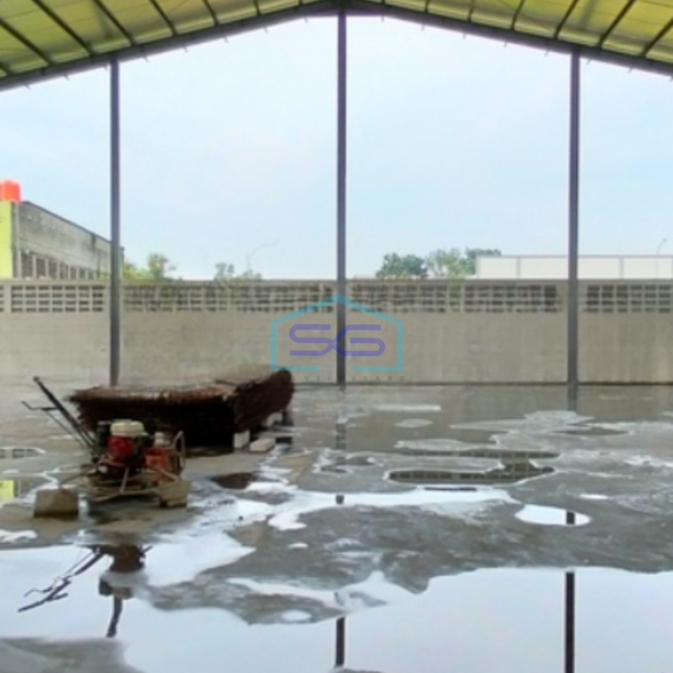 Disewakan Pabrik Luas Bangunan  1200 m² Lokasi Strategis Bebas Banjir di Cikarang-2