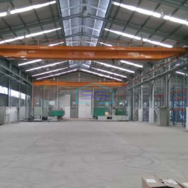 Disewakan Pabrik Luas Tanah 5495 m² Lokasi di Cikarang Bekasi-1