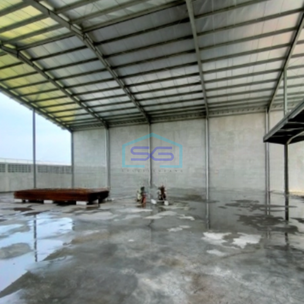 Disewakan Pabrik Luas Tanah  1500 m² Lokasi Strategis di Cikarang-1