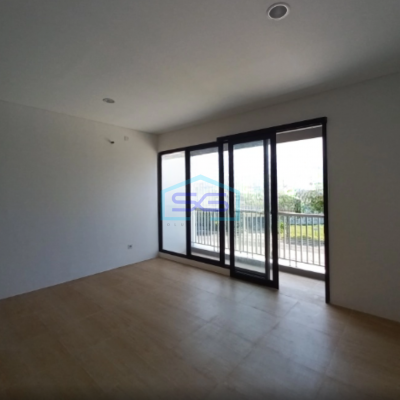 Disewakan Ruko Lokasi Strategis Bebas Banjir di Cikarang Luas Bangunan  1442 m²