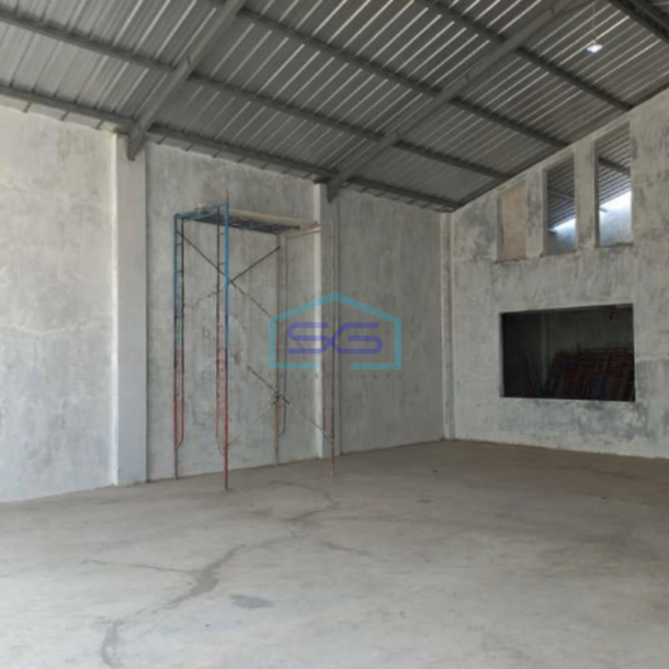 Disewakan Gudang Luas Tanah  250 m² Lokasi di Cikarang Bekasi-1