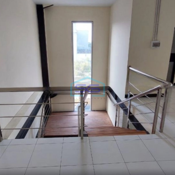 Disewakan Pabrik Luas Tanah  837 m² Lokasi di Lippo Cikarang-3