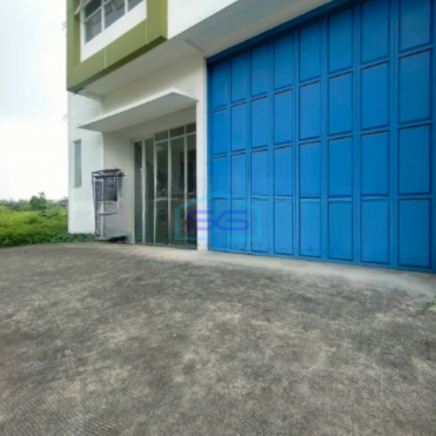 Disewakan Pabrik Luas Tanah 500 m² Lokasi Bebas Banjir di Cikarang-1