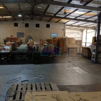 Dijual Pabrik Luas Bangunan  1000 m² Lokasi di Lippo Cikarang