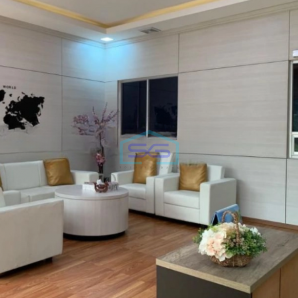 Dijual Gudang Luas Bangunan  1747 m² Lokasi di Cikarang-2