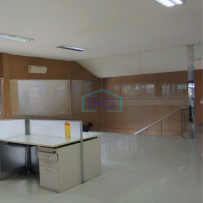 Dijual Gudang Luas Tanah 3000 m² Lokasi di Lippo Cikarang