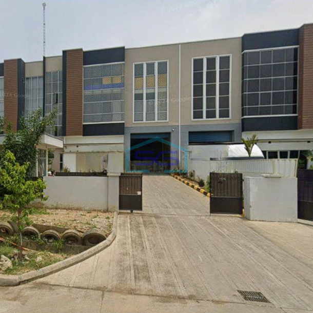 Disewakan Pabrik Dalam Kawasan Office 3 Lantai Area Cikarang LT 1298m2-1