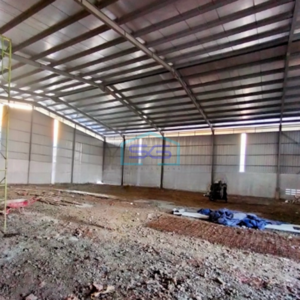 Dijual Gudang Luas Bangunan  954 m² Lokasi di Bekasi-2