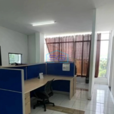 Dijual Pabrik Lokasi Strategis Luas Tanah  1229 m² Lokasi di Lippo Cikarang