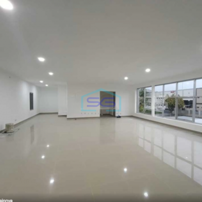 Disewakan Gudang Dalam Kawasan Industri di Cikarang Bekasi Bangunan Baru LB 1325m2