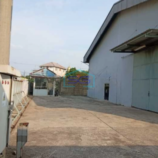 Dijual Gudang Lokasi di Karawang Lokasi Strategis Siap Huni LT 2165m2-3