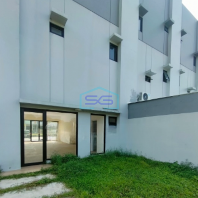 Disewakan Ruko 3 Lantai Baru Area Lippo Cikarang Bekasi Siap Huni LB 135m2