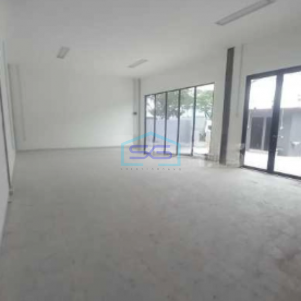 Disewakan Bangunan Gudang Baru Dalam Kawasan Lippo Cikarang Bekasi LB 1172m2-3