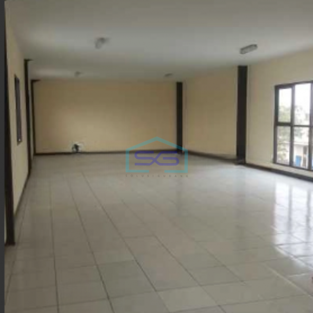 Disewakan Pabrik Baru Renovasi Bagus Siap Huni di Cikarang Bekasi LB 1127m2-5