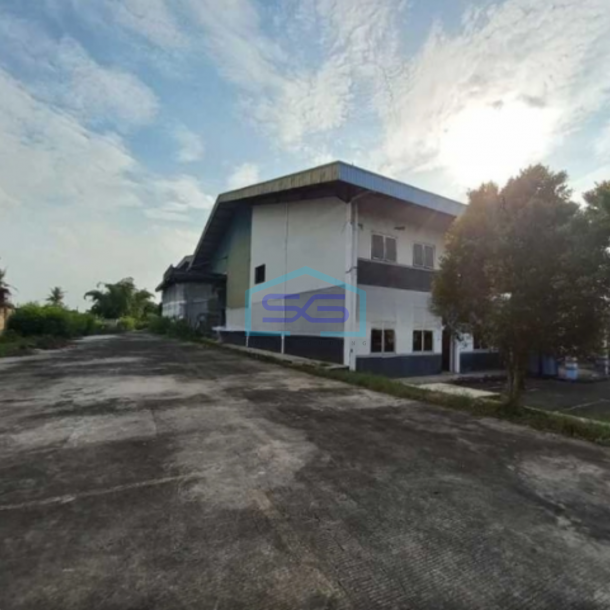 Disewakan Gudang Luar Kawasan Strategis Luas Parkiran Kontainer di Karawang LB 1000m2-6