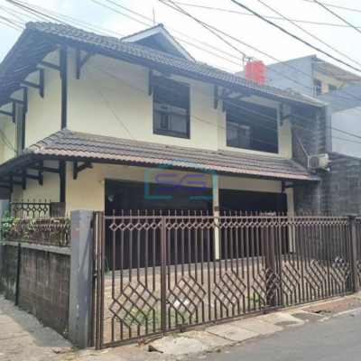 Dijual Ruko Gardu Jati Bandung Letak Strategis LB 377m3