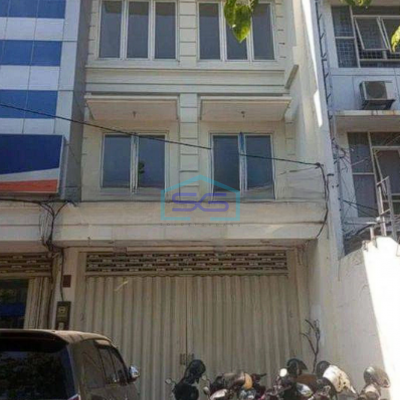 Disewakan 2 Unit Ruko Terpisah di Raya Tenggilis Surabaya LB 240m2