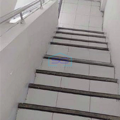 Disewakan 3 Ruko Jejer LOS di Arief Rahman Hakim Daerah Surabaya LB 126m2