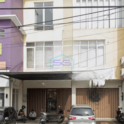 Disewakan Ruko 3,5 Lantai di Surabaya Pusat LB 202m2