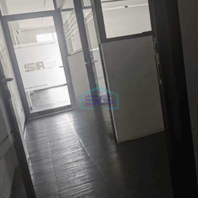 Disewakan Ruko 3,5 Lantai di Surabaya Pusat LB 202m2