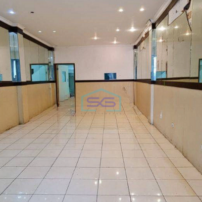 Disewakan Ruko 3 Lantai di Surabaya Sangat Cocok Untuk Kantor LB 283m2