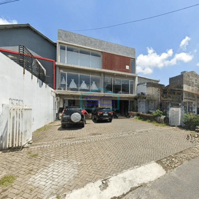 Dijual Ruko Premium & Strategis di Jl. Bondowoso Pusat Kota Malang LB 360m2