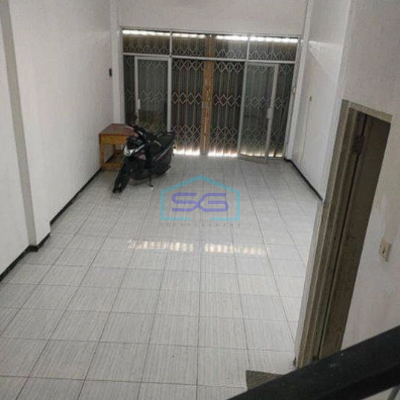 Dijual Ruko 3 Lantai Siap Pakai Cocok Untuk Usaha Kantor Gudang LB 144m2 Gresik-3
