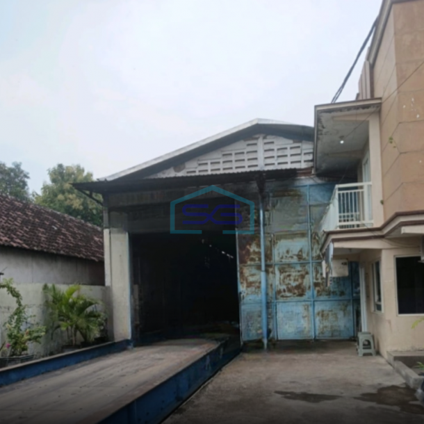 Dijual Gudang Strategis Di Kedamean Gresik Luas Tanah  20540 m²-1