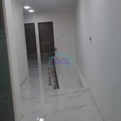 Dijual Ruko Siap Pakai Mewah di Raya Sukomanunggal Surabaya Luas Bangunan  289 m²