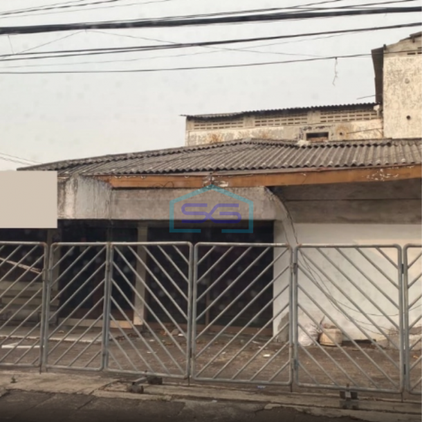 Dijual Ruko 1 Lantai Hook Strategis di Surabaya Luas Bangunan 300m2-1