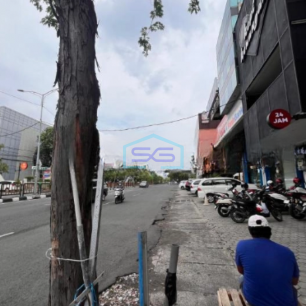 LDisewakan Ruang Usaha per Lantai di Raya Ngagel Jaya Selatan Luas Bangunan  45 m²-1