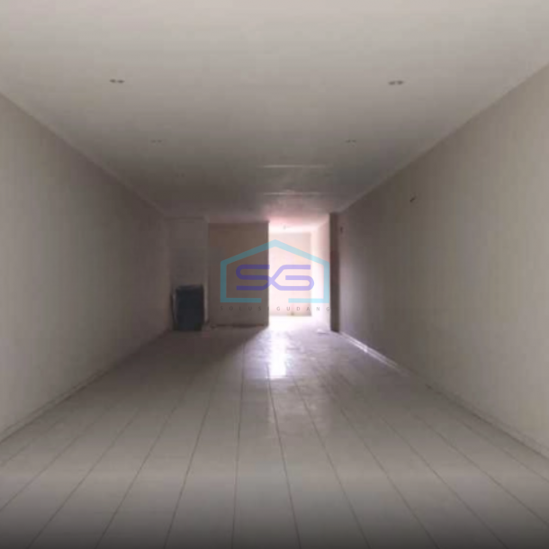 Disewakan Ruko di Nol Jalan Raya Tenggilis, Lokasi Strategis, Di Rungkut Surabaya Luas Bangunan  610 m²-4