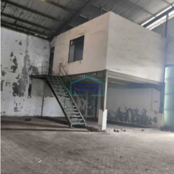 Dijual Gudang di Komplek Pergudangan Oso Wilangon Indah Luas Bangunan  980 m²-3